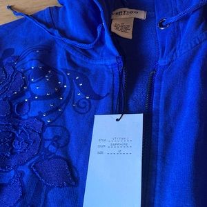 Vertigo sweat outfit brand new with tags